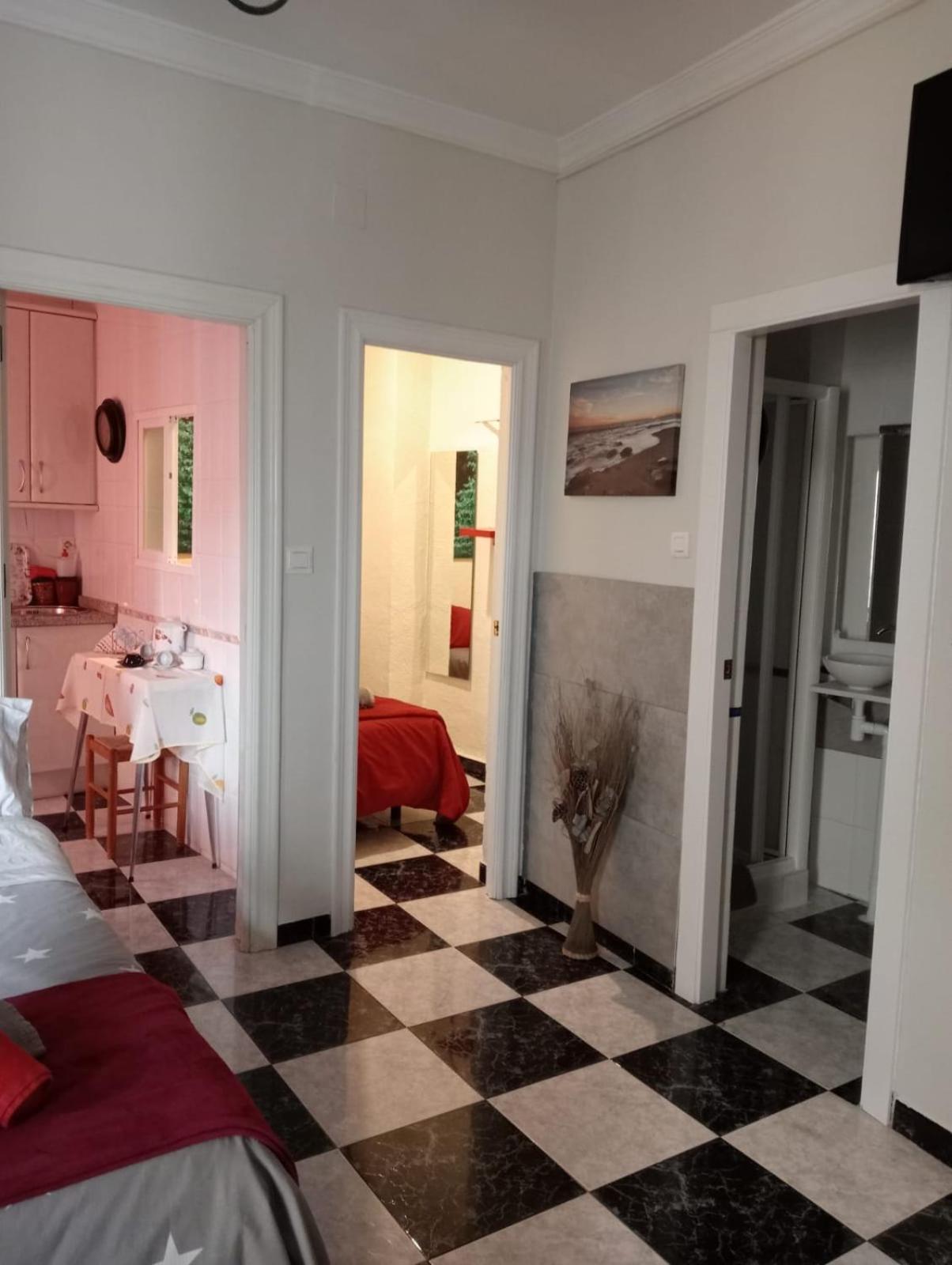 Apartamentos Oscar 格拉纳达 客房 照片