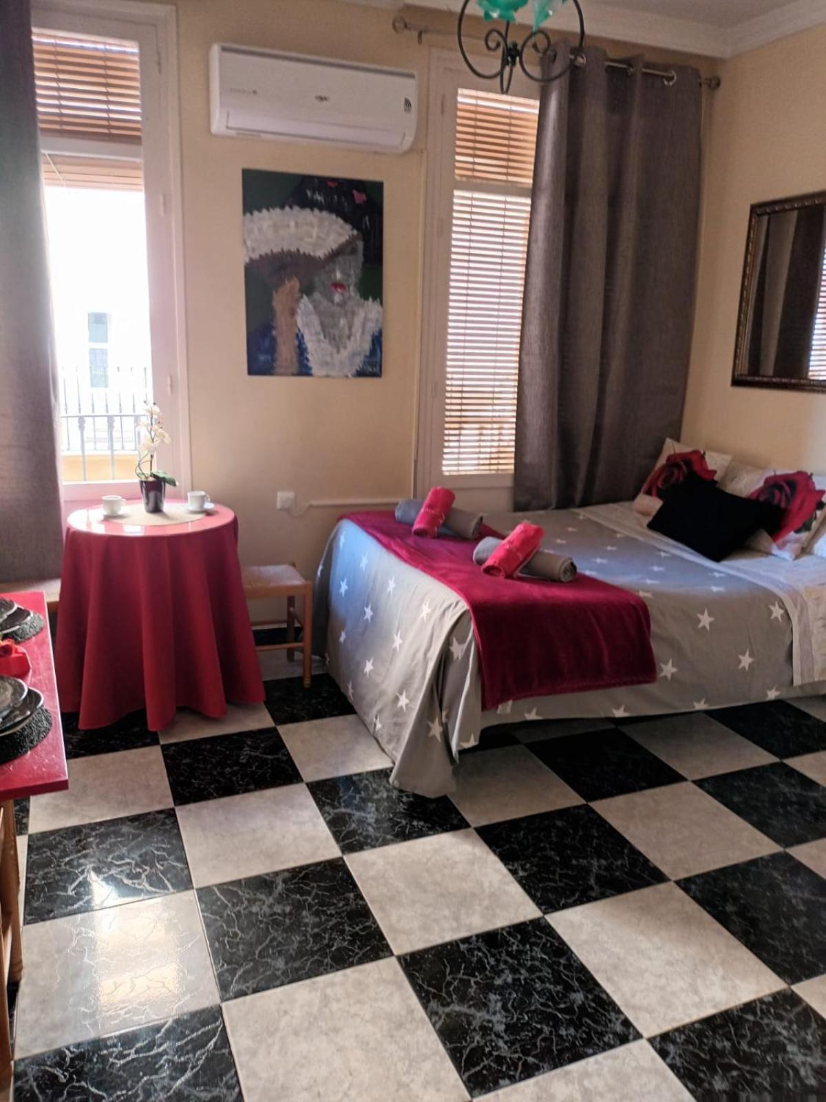 Apartamentos Oscar 格拉纳达 客房 照片